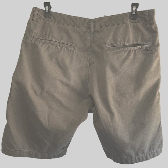Volcom men’s size 36 cotton blend gray chino flat front shorts - Picture 2 of 8